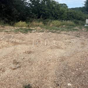 Labin, okolica, građevinsko zemljište na mirnoj lokaciji