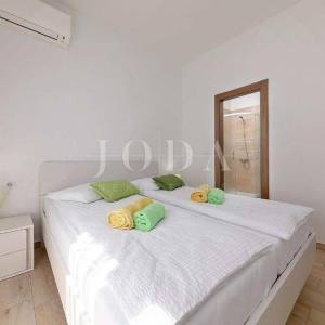 Labin, Villa sa bazenom na traženoj lokaciji