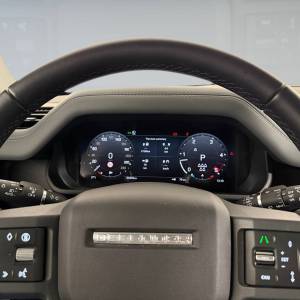 Land Rover Defender 110 X-DYNM HSE 3.0D 7 SEAT AWD