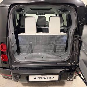 Land Rover Defender 110 X-DYNM HSE 3.0D 7 SEAT AWD