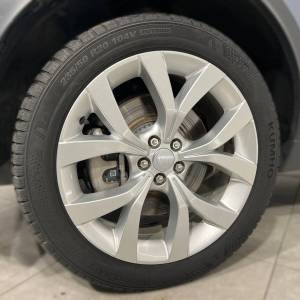 Land Rover Discovery Sport R-DYN SE 2.0 MHEV - 3 godine jamstva
