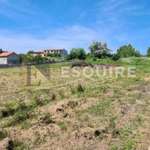 LJUBAČ - Atraktivno zemljište 1. red do mora - 1500m2