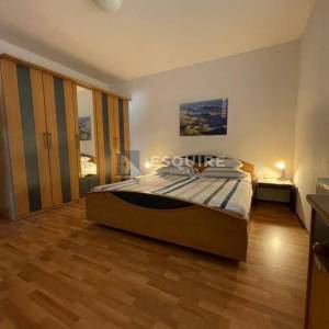 LJUBAČ - Samostojeća kuća s velikom okućnicom 1. red do mora - 702m2