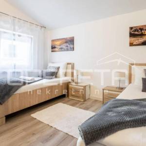Luksuzna vila s bazenom 50 m od mora i pogledom na otoke