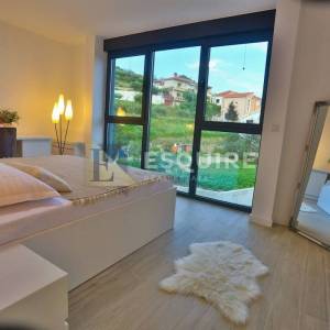 Luksuzna vila s bazenom, okolica Splita