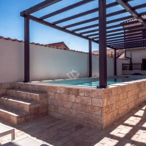 LUKSUZNA VILA S BAZENOM, PRVI RED DO MORA, NIN - ZADAR