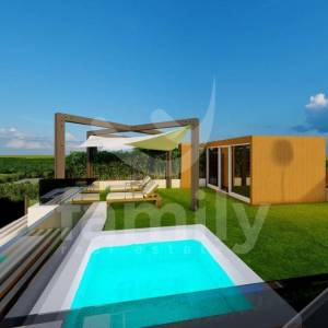 LUKSUZNI PENTHOUSE S KROVNOM TERASOM I POGLEDOM  NA MORE