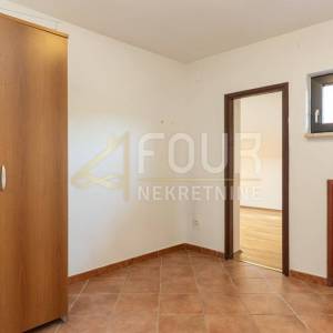 Marčelji, 3s+db, 164,22m2, okućnica, pogled na more