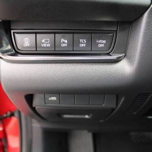 Mazda CX-30 2.0 G-150 AUTOMATIK *HEAD-UP, LED, NAVIGACIJA, KAMERA*