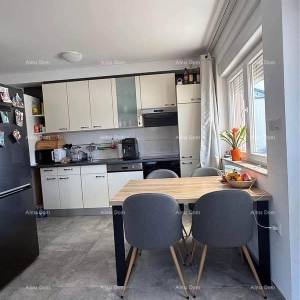 Medulin – Stan s parkirnim mjestom, 250 m od mora