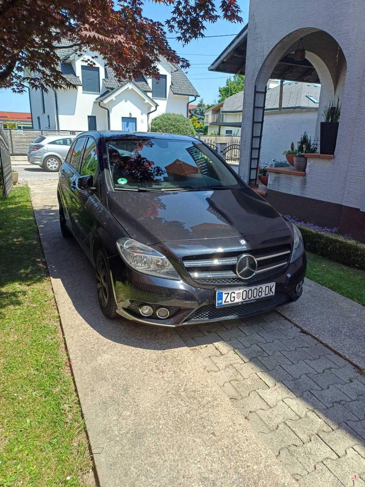 Mercedes B klasa 220 CDI prva vlasnica