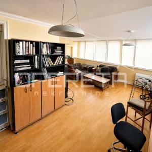 Mertojak – Stan 93,18 m² s velikom zatvorenom terasom