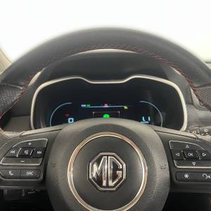 MG ZS LUXURY 1.0 T-GDI