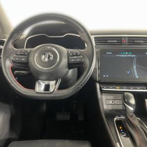 MG ZS LUXURY 1.0 T-GDI