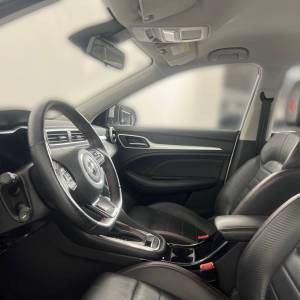 MG ZS LUXURY 1.0 T-GDI