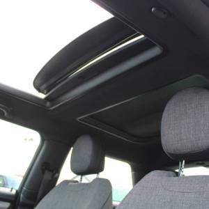 Mini Cooper 1.5 Race Edition *PANORAMA, LED, NAVIGACIJA*
