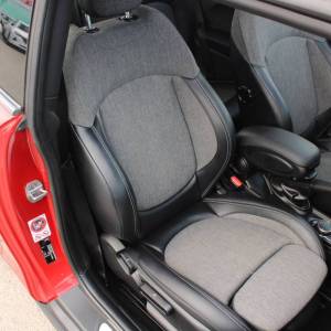Mini Cooper 1.5 Race Edition *PANORAMA, LED, NAVIGACIJA*
