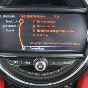 Mini Cooper 1.5 Race Edition *PANORAMA, LED, NAVIGACIJA*