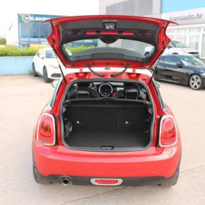 Mini Cooper 1.5 Race Edition *PANORAMA, LED, NAVIGACIJA*