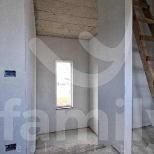 MODERNA KUĆA SA BAZENOM I GARAŽOM