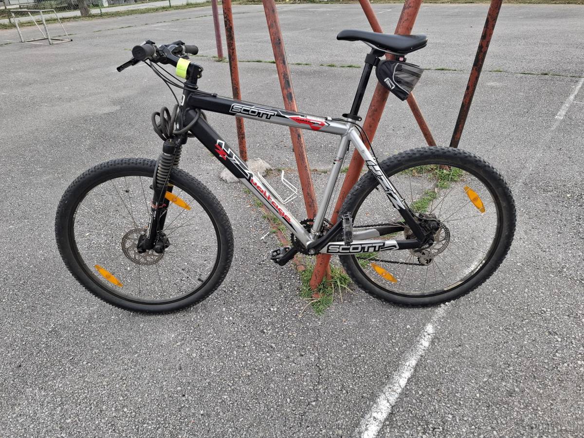 MTB Scott yz2 muški bicikl disk
