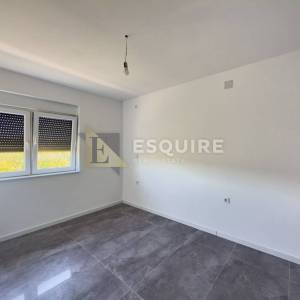 MURVICA - Dvojna kuća, 5 soba, garaža - 241m2