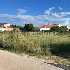 NIN - Atraktivno građevinsko zemljište - 2400m2