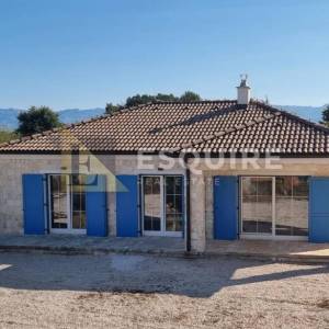 NIN - NINSKI STANOVI Kamena prizemnica uz more - 107m2