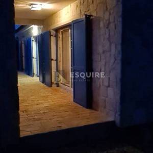 NIN - NINSKI STANOVI Kamena prizemnica uz more - 107m2