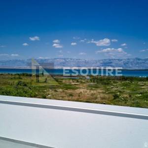 NIN - Trosoban penthouse S8 u luksuznoj novogradnji 1. kat - 110m2