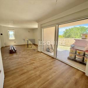 NIN-ZATON, NOVOGRADNJA - dvosoban stan S4 u prizemlju s vrtom, 86 m2!!