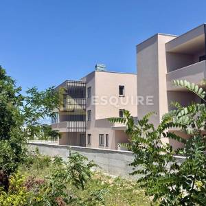 NIN-ZATON, NOVOGRADNJA - dvosoban stan S4 u prizemlju s vrtom, 86 m2!!