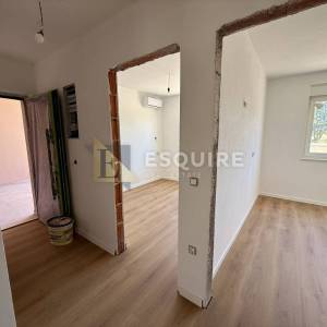 NIN-ZATON, NOVOGRADNJA - dvosoban stan S2 u prizemlju s vrtom, 79 m2!!