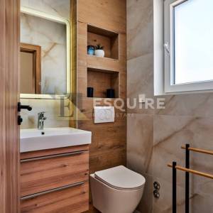 NIN - ŽERAVA - Moderna trosobna vila s bazenom - 188m2