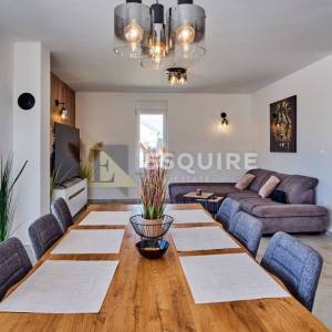 NIN - ŽERAVA - Moderna trosobna vila s bazenom - 188m2