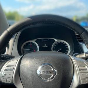 Nissan Navara 2.5 dCi Double Cab