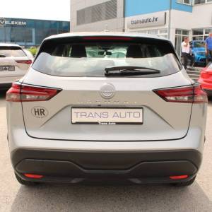 Nissan Qashqai 1.3 MHEV AUTOMATIK *LED, NAVIGACIJA, KAMERA*