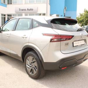 Nissan Qashqai 1.3 MHEV AUTOMATIK *LED, NAVIGACIJA, KAMERA*