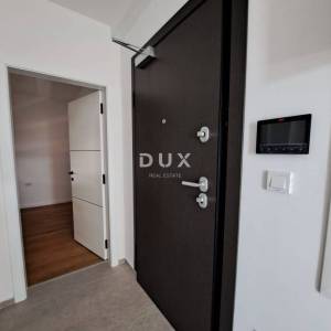 NOVALJA, JAKIŠNICA - Apartman 64m2 na prvom katu s predivnim pogledom na more