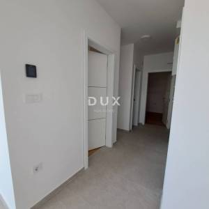 NOVALJA, JAKIŠNICA - Apartman 64m2 na prvom katu s predivnim pogledom na more