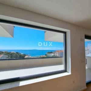 NOVALJA, JAKIŠNICA - Luksuzan Penthouse 123 m2 s pogledom na cijeli zaljev