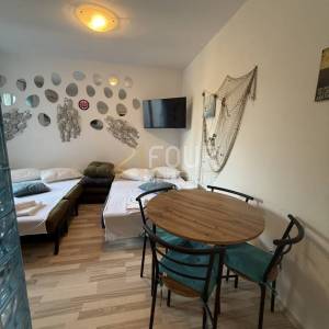 Novi Vinodolski, garsonijera, 24m2