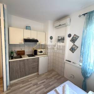 Novi Vinodolski, garsonijera, 24m2