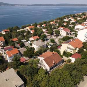 Novi Vinodolski kuća na bribirskoj obali