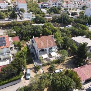 Novi Vinodolski kuća na bribirskoj obali