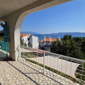 Novi Vinodolski kuća na bribirskoj obali