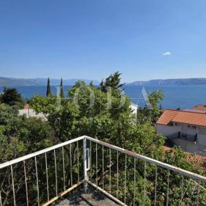 Novi Vinodolski kuća na bribirskoj obali