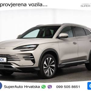 NOVO BYD Seal U DM-i 1.5L AWD Aut. Design 324 KS, ACC+360+GR SJED+PANO+HEAD+VIRT