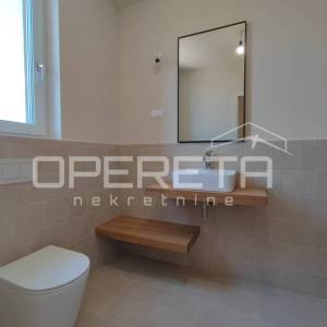 Novoizgrađena Vila s bazenom 187 m2, parcela 1.852 m2, Zemunik Gornji, Zadar