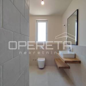 Novoizgrađena Vila s bazenom 187 m2, parcela 1.852 m2, Zemunik Gornji, Zadar